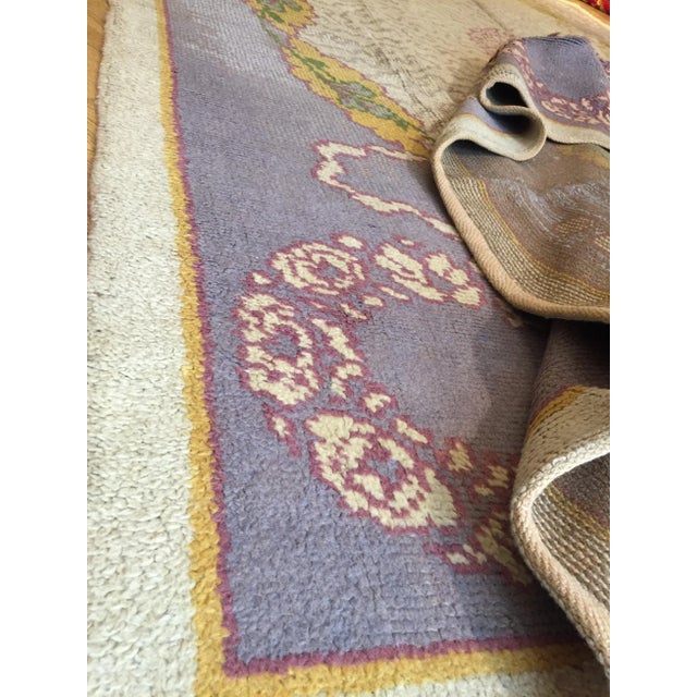 1920s Hand-Knitted European Light Purple & Grey Wool Rug, 1920s For Sale - Image 5 of 17