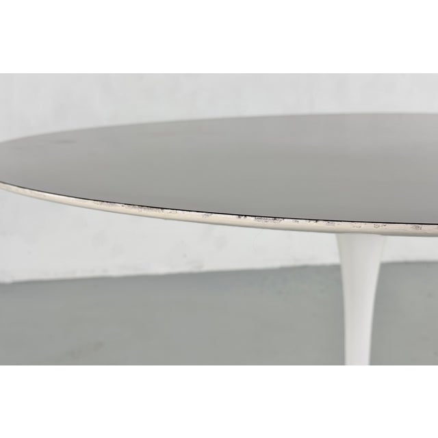 Tulip Table in Melaminated Wood by Eero Saarinen for Knoll International, 1960s, in Good conditions. Designed 1960 to 1969