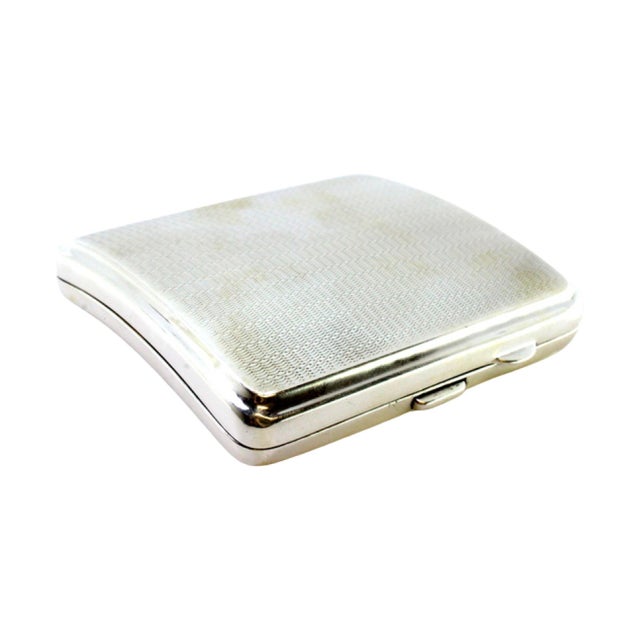 Silver Guilloche Silver Cigarette Case with Curved Hinged Lid and Gold Interior For Sale - Image 8 of 8