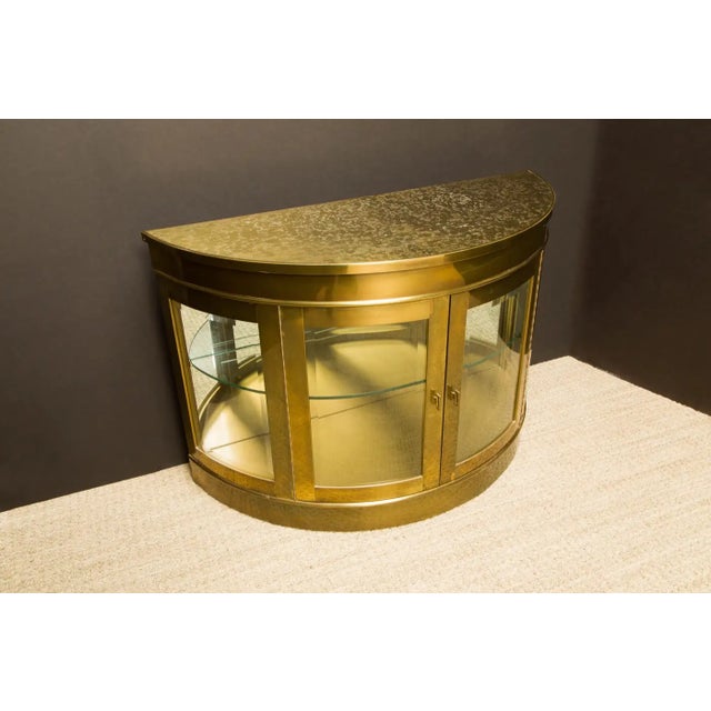 Mastercraft Mastercraft Brass Illuminated Demilune Vitrine Cabinet, 1970s, Signed For Sale - Image 4 of 16