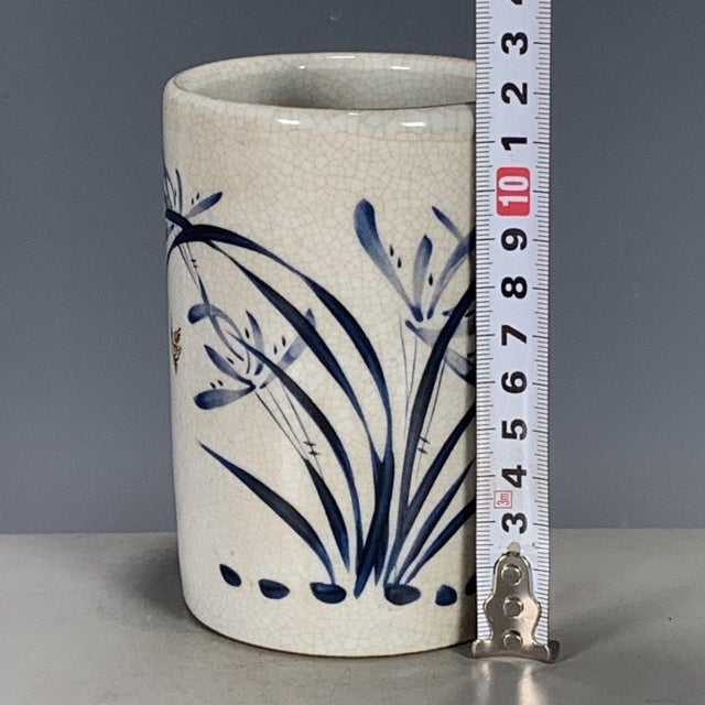 Chinese Blue & White Crackle Glaze Porcelain Brush Pot With Orchid Motif For Sale - Image 3 of 9