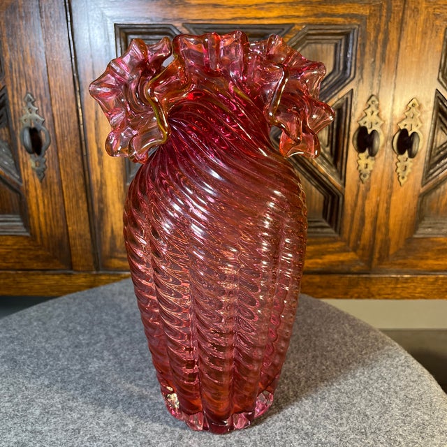 American Late 20th Century Fenton Cranberry Ruffled Glass Vase For Sale - Image 3 of 8