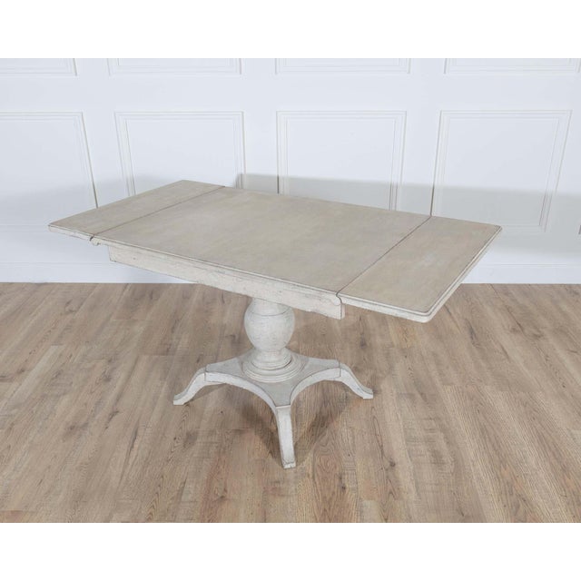 Swedish Painted Pedestal Drop-Leaf Table, circa 1880 For Sale In Atlanta - Image 6 of 11