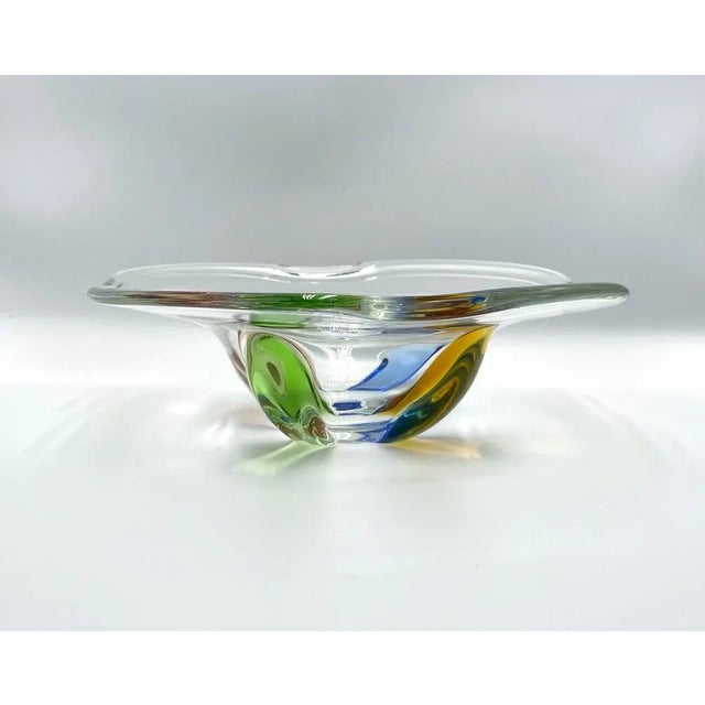 Art Glass Rhapsody Bowl attributed to Frantisek Zemek for Sklarna Mstisov, 1960s For Sale - Image 6 of 6