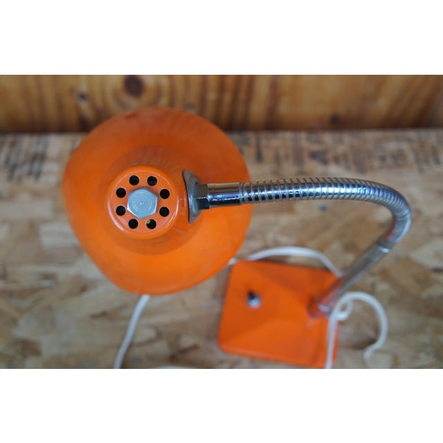 Metal Vintage Mid-Century Modern Gooseneck Telescopic Industrial Metal Desk Lamp in Orange For Sale - Image 7 of 11