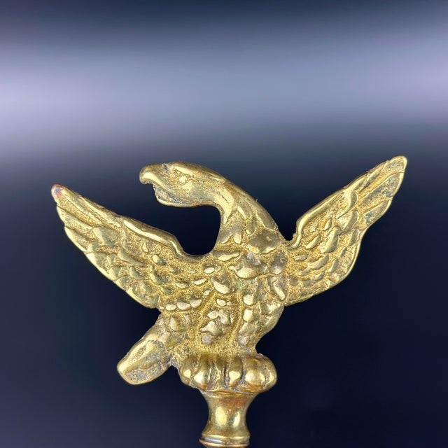 Vintage Solid Brass Eagle Bird of Prey Lamp Finial For Sale In Philadelphia - Image 6 of 6