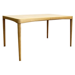 Mid-Century Modern Extendable Dining Table in Oak by H.W. Klein for Bramin, 1960 For Sale