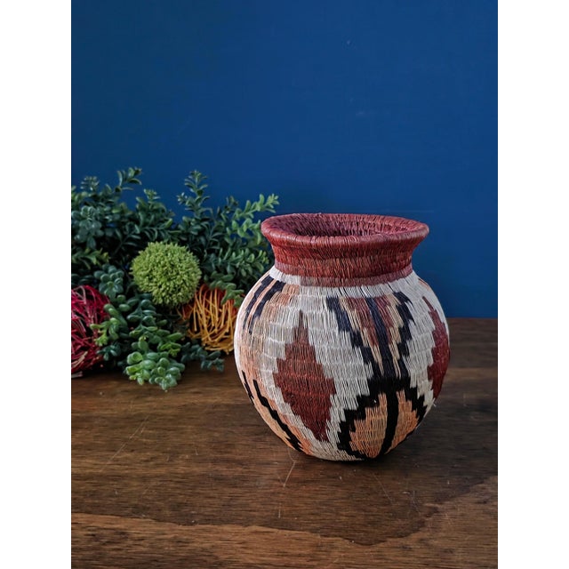 1980s Zulu Handwoven Ilala Palm Basketry Trio, Organic Sculptural Forms For Sale In New York - Image 6 of 16