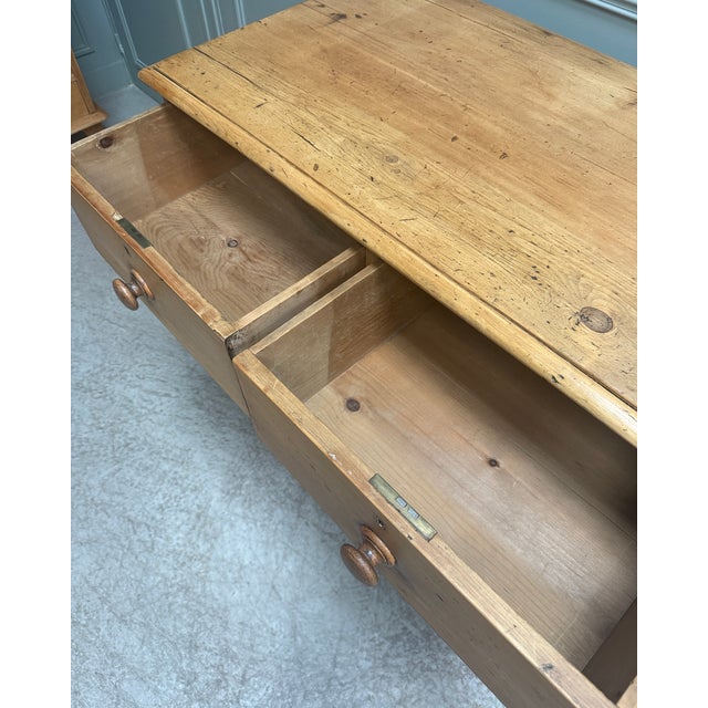 English Pine Chest of Drawers, 1920s For Sale - Image 11 of 14