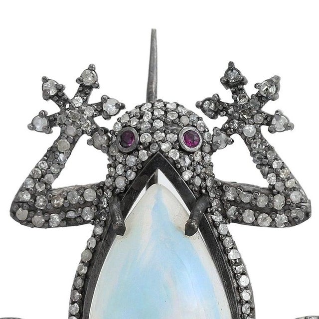 Art Deco Victorian Frog Brooch Lapel Pin for Unisex For Sale - Image 3 of 8