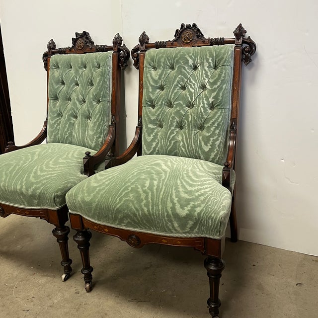 Victorian Late 19th Century Pair of Victorian Rosewood Parlor Chairs For Sale - Image 3 of 7