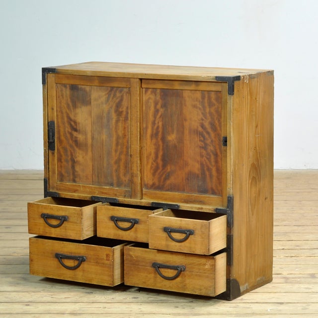 Wood Japanese Tansu Chest of Drawers, 1900 For Sale - Image 7 of 16