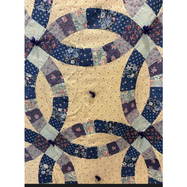 Farmhouse 87"x 78" Custom Vintage Blue and White Wedding Ring Vintage Quilt With Scalloped Edge For Sale - Image 3 of 3