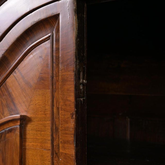 Baroque Walnut Hallway Cabinet, Northern Germany, 1740s For Sale - Image 6 of 11