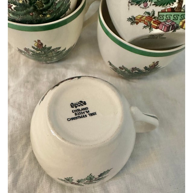 Spode "Christmas Tree" Cup & Saucer Set of 8 For Sale - Image 10 of 11