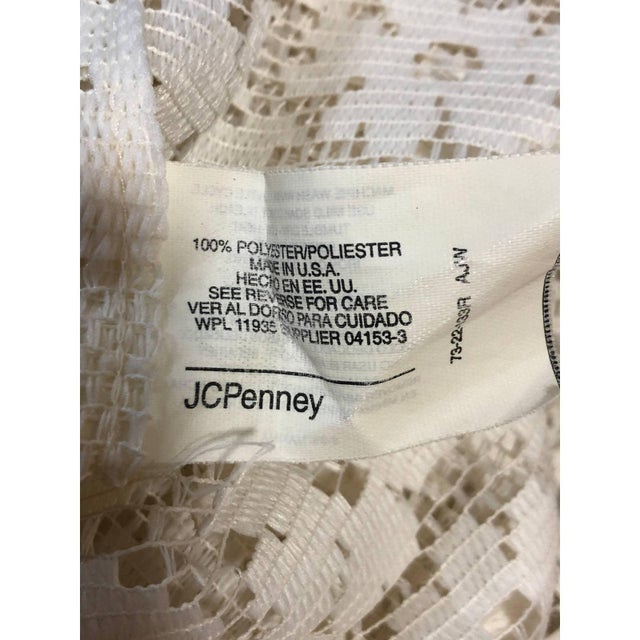 Traditional Vintage Jc Penny Lace Window Curtain Panel 60" Wide X 60" Long For Sale - Image 3 of 3