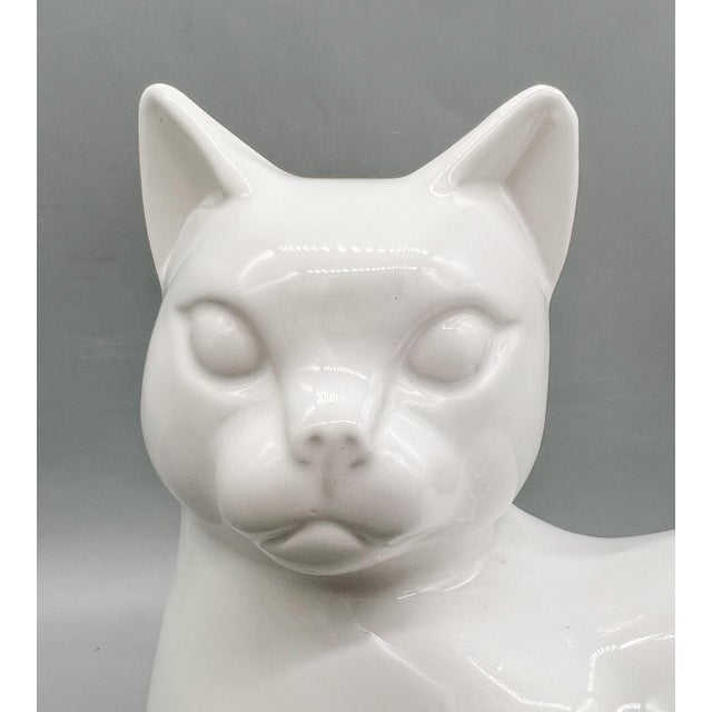 Vintage Dutch Glossy White Ceramic Cat Sculpture — Reclining Feline — Scandinavian Modern / Cottagecore For Sale - Image 10 of 10