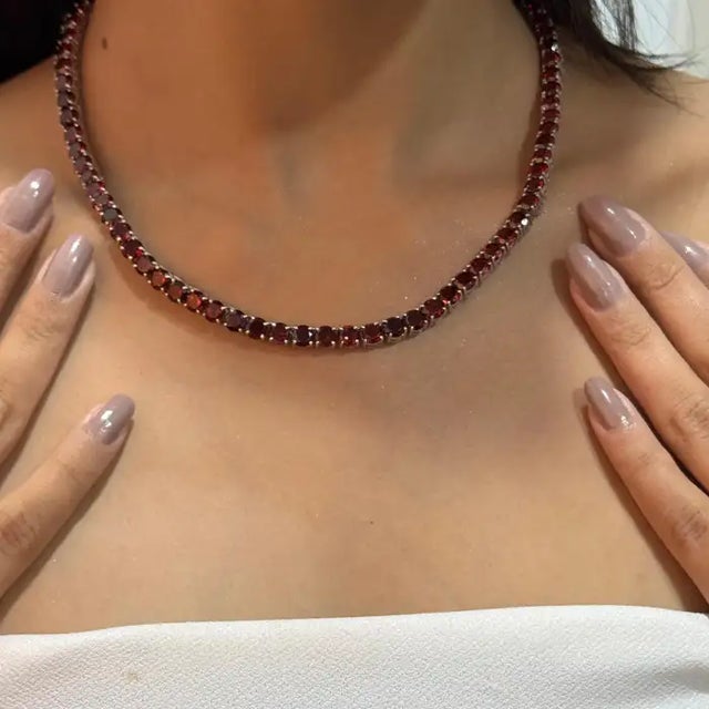 Modern 5mm Round Garnet Tennis Necklace Crafted in Sterling Silver- Gift for Women For Sale - Image 4 of 10