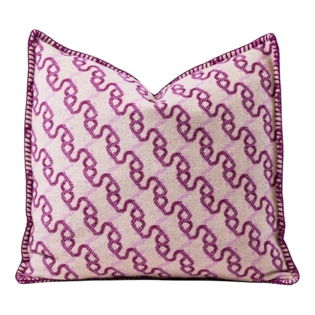 Signature Cushion in Wool by Altreforme For Sale