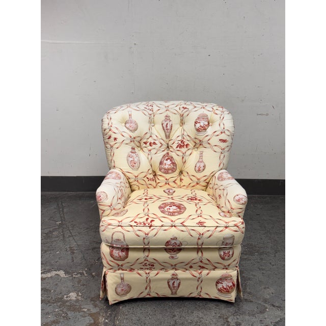 Design Plus Gallery presents a Lounge Chair from Sherrill Furniture. This chair showcases an English arm and back paired...