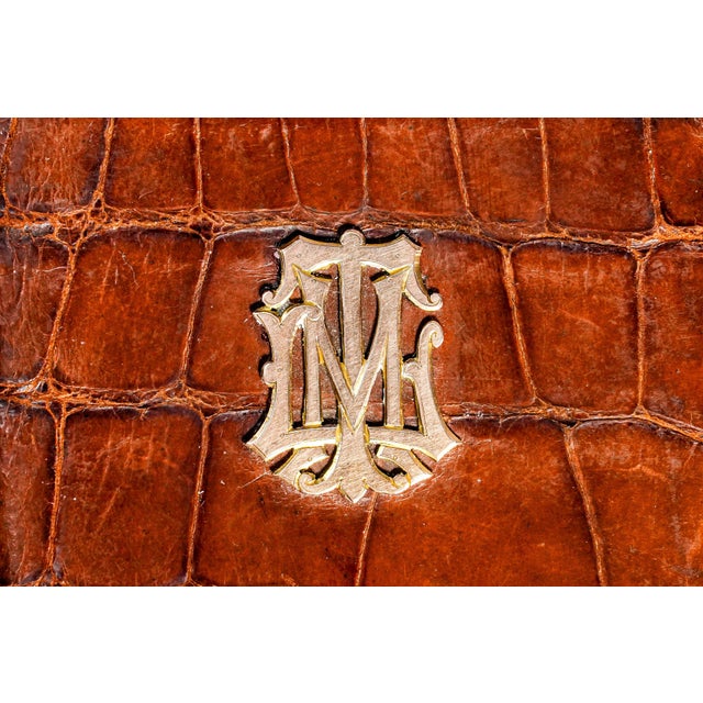 Rare Antique English Victorian Leather 9k Gold Corners English Wallet Case For Sale - Image 4 of 13