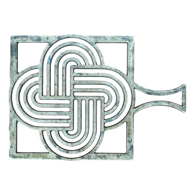 Art Deco Bronze Trivet Coaster with Solomon Knot Design For Sale