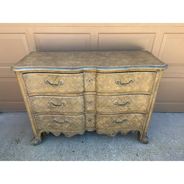 French Provincial Vintage Baker Furniture French Provincial Painted Three-Drawer Commode For Sale - Image 3 of 14