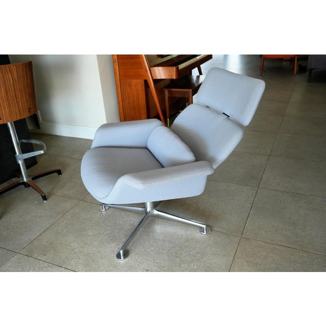 A rare opportunity to acquire a pristine, never-sold example of the iconic KN02 Reclining Lounge Chair designed by Piero...