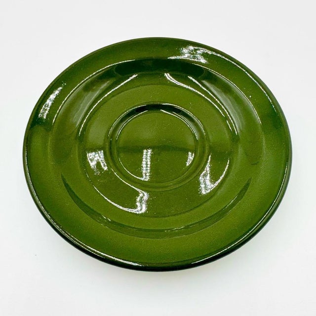 1970s Empire Green Espresso Cups with Gold Trim by Helvetia Express, 1970s, Set of 10 For Sale - Image 5 of 9