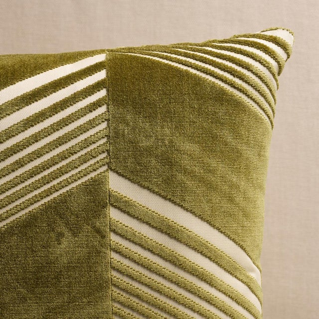 This pillow features Jessie Cut Velvet by Victor Glemaud for Schumacher with a Knife Edge finish. Created in collaboration...