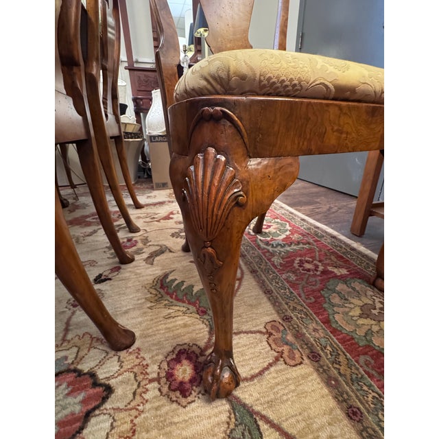 Queen Anne Set of 10 Burl Walnut Georgian / Queen Anne Style Dining Chairs – 8 Side Chairs & 2 Armchairs For Sale - Image 3 of 12