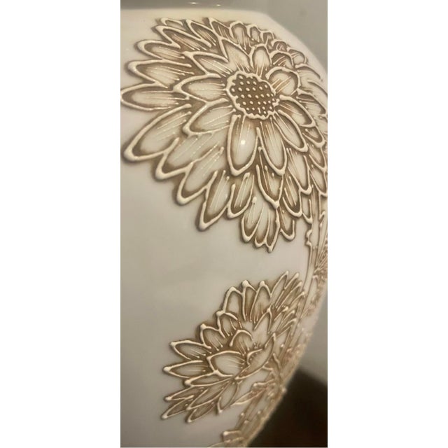 Metal 1950s Mid Century Modern Frederick Cooper Baluster Form White Porcelain and Brass Floral Lamp For Sale - Image 7 of 12