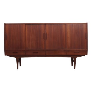 Teak Highboard, Danish Design by Børge Seindal for Westergaard from P. Westergaard Mobelfabrik, 1960s For Sale