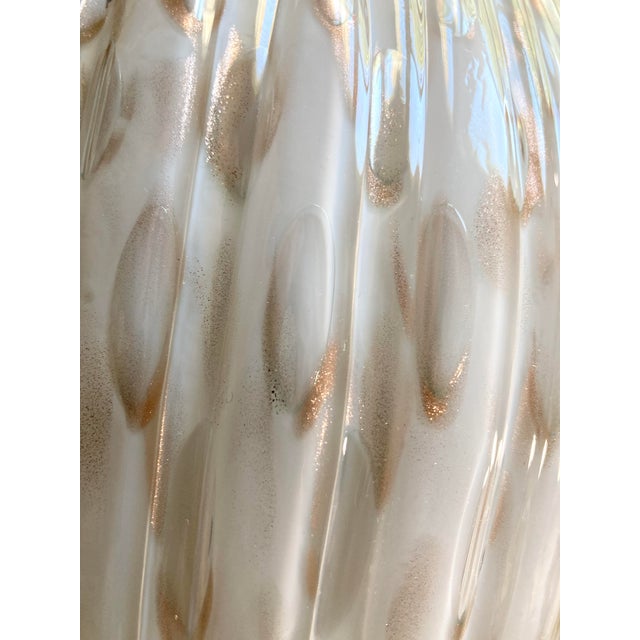 Large 1950s Murano Aventurine Fluted Glass Table Lamp For Sale - Image 9 of 11