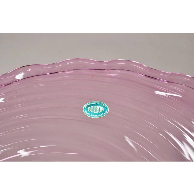 Early 20th Century Early 20th Century MCM Fratelli Toso Balboa Italian Blown Glass Pink Swirl Gold Flecks Fruit Bowl For Sale - Image 5 of 9