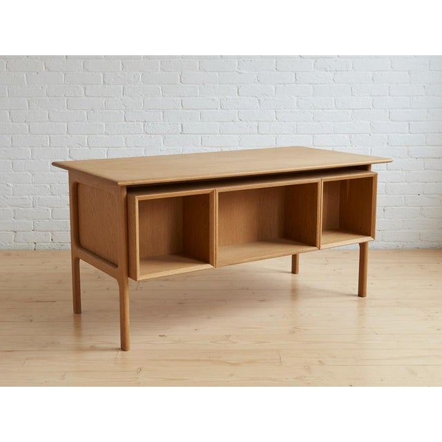Beige Oak Executive Desk by Arne Vodder for Brouer Møbelfabrik, Denmark, 1960s For Sale - Image 8 of 17