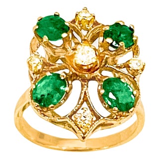 1 Ct Natural Emerald, Oval Stone and Diamond Ring 14 Karat Yellow Gold For Sale