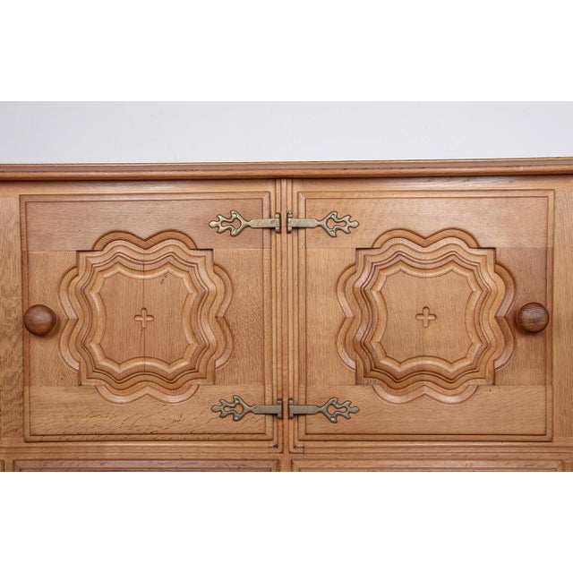 Large French Sideboard in Oak by Guillerme et Chambron for Votre Maison, 1960s For Sale - Image 14 of 18