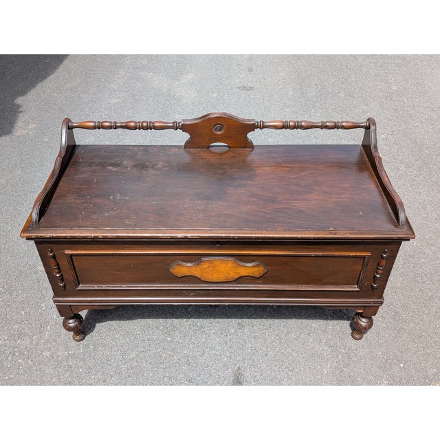 Vintage Jacob Bloom Style Mid-Century Walnut Stained Cedar Chest Storage Bench For Sale - Image 10 of 10