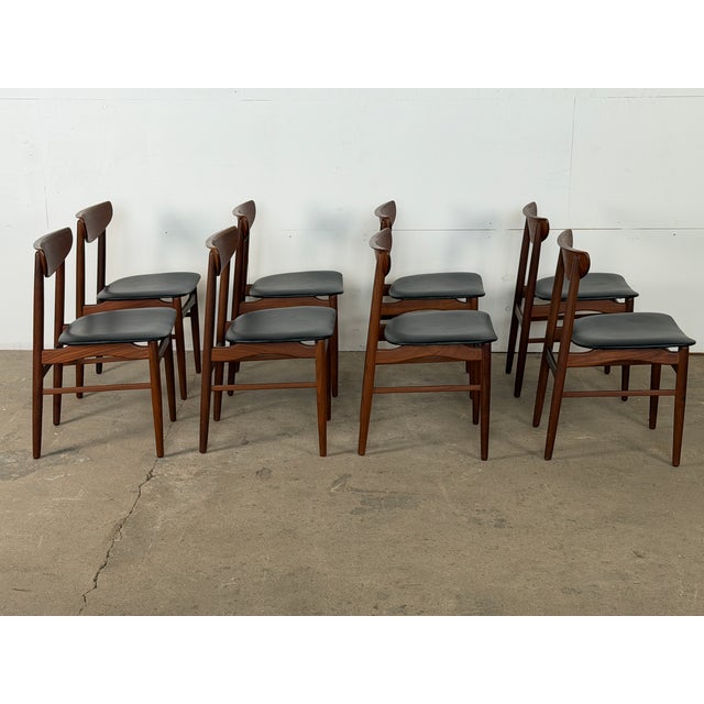 Mid-Century Modern Danish Teak Dining Chairs from Harry Østergaard, 1960s, Set of 8 For Sale - Image 3 of 11