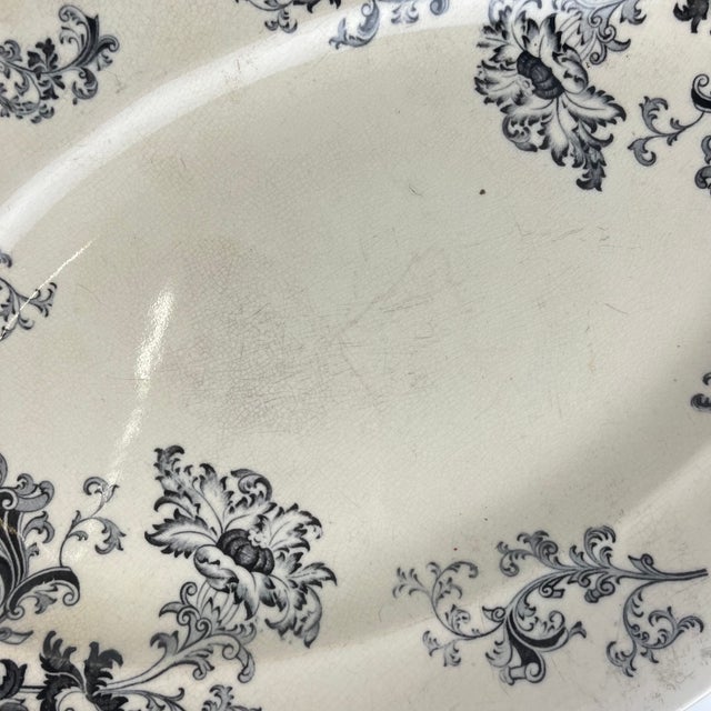 Large Oval Grey-Black Earthenware Platter with Damascus Pattern from Sarreguemines, Late 19th Century For Sale - Image 10 of 11