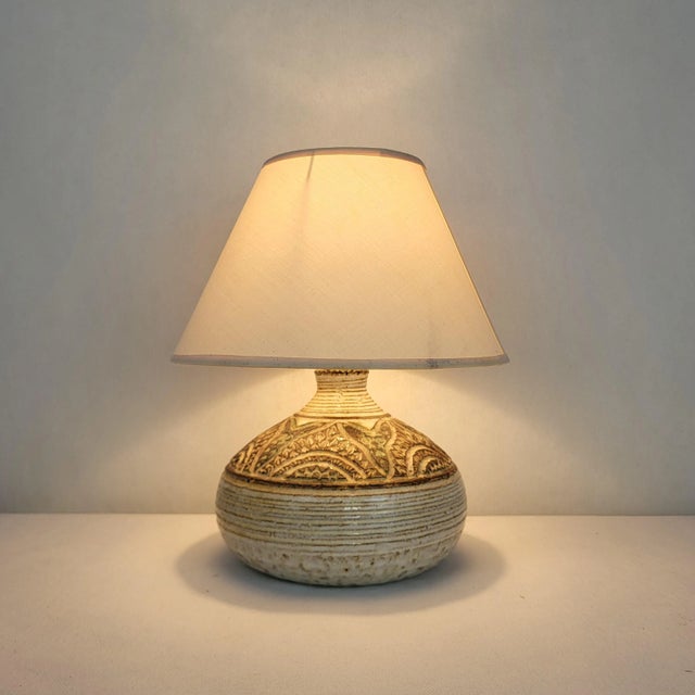 Beige Ceramic Table Lamp by Marcel Giraud for Vallauris, 1960s For Sale - Image 8 of 9