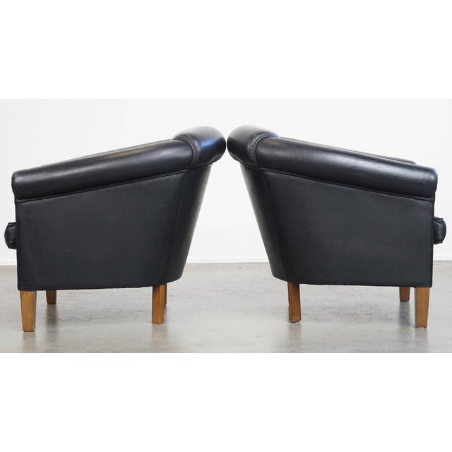 Set of English Black Cowhide Club Chairs For Sale - Image 4 of 14