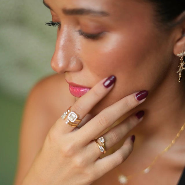 Baguette Diamond Adjustable Gold Fashion Ring, Size 5 For Sale - Image 4 of 6