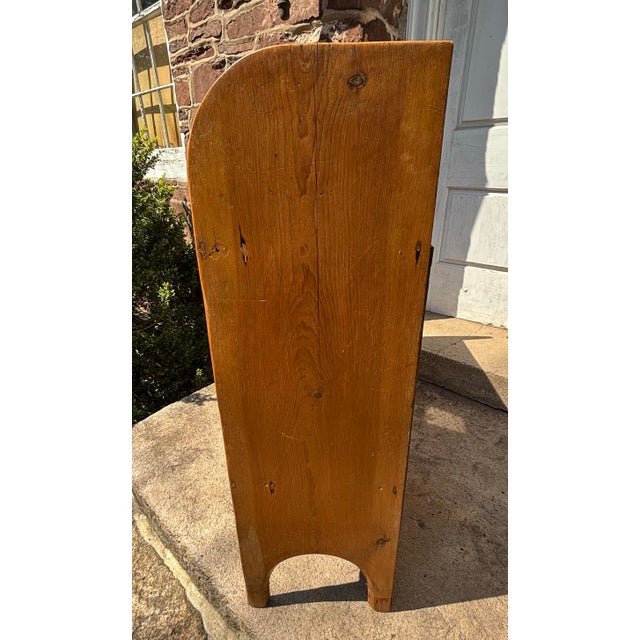 Wood Pine Bookcase From the Late 19th Century For Sale - Image 7 of 8