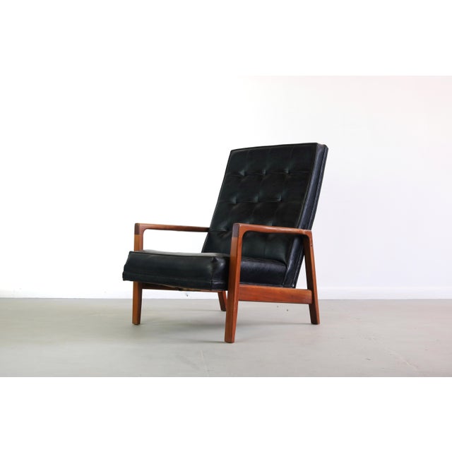 1950s Stately Highback Lounge Chair Attributed to Milo Baughman, USA For Sale - Image 5 of 7