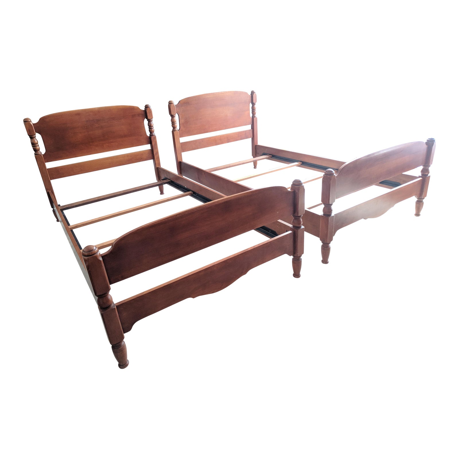 1940s Vintage Cushman Twin Beds - a Pair | Chairish