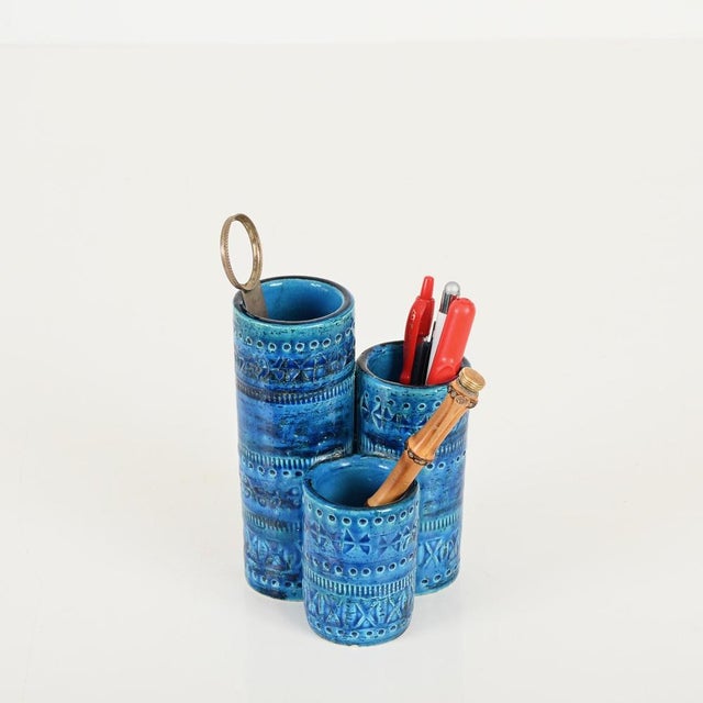 Wonderful Mid-Century ceramic decorative piece or desk organizer in the iconic and vibrant Rimini Blu color. This lovely...