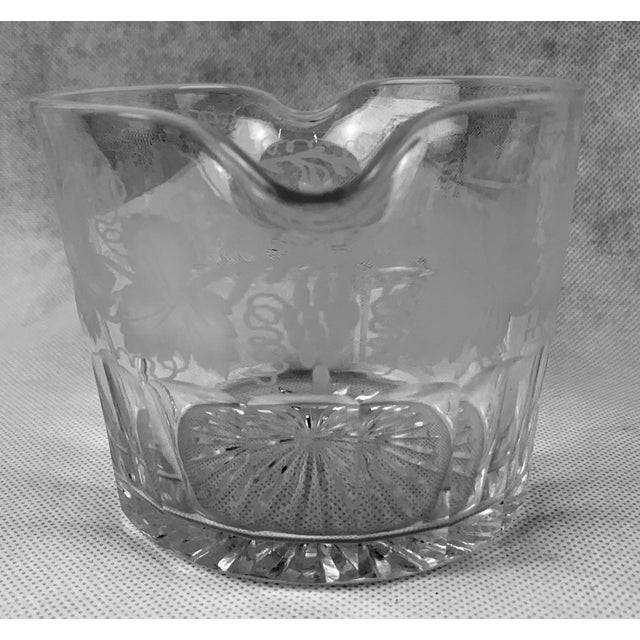 Victorian Clear Glass Wine Rinser With Engraved Grapes and Leaves-19th C. For Sale - Image 3 of 7