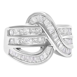 14K White Gold 2.0 Cttw Diamond Channel Set Bypass Ring, Size 7 For Sale